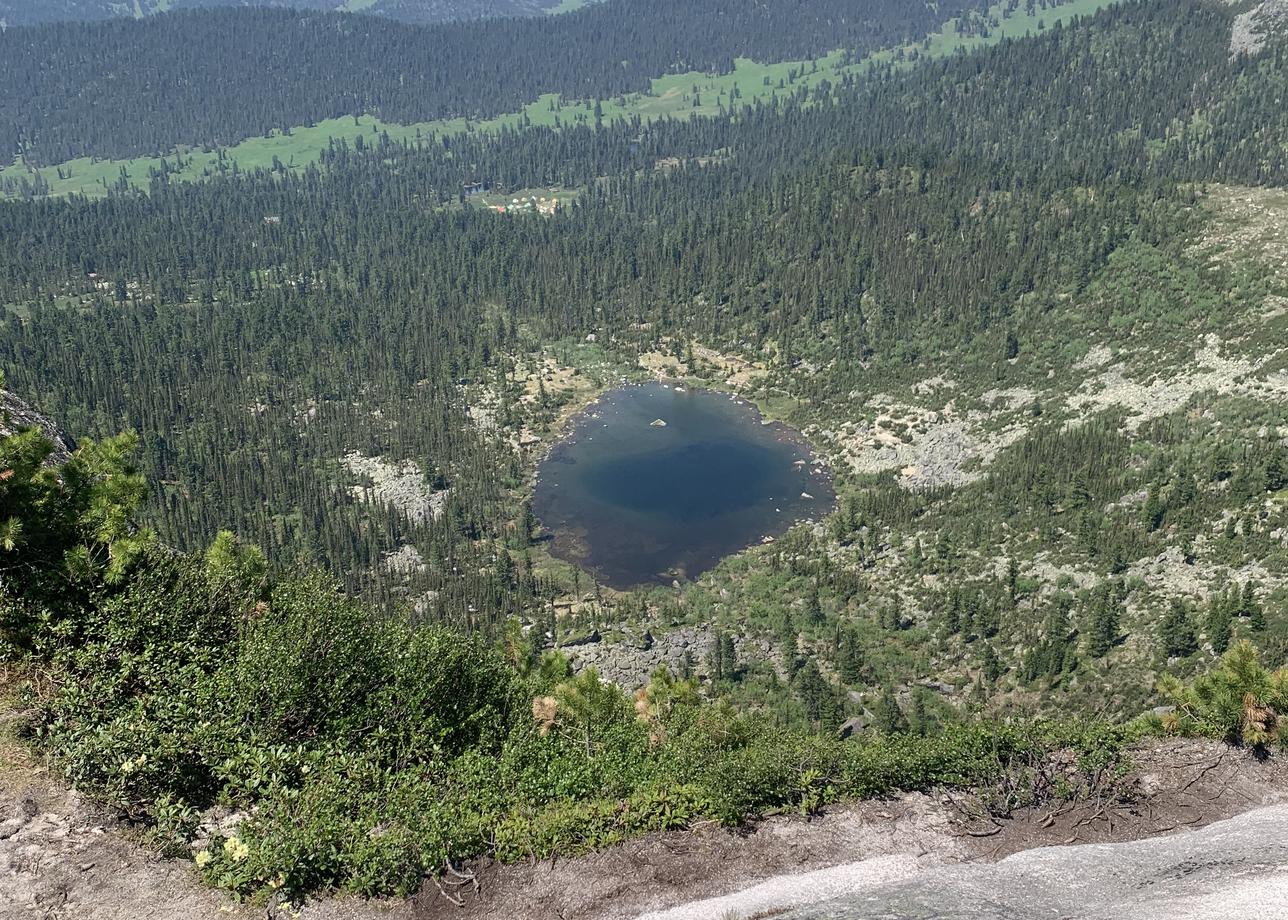Отличный тур ⛰️ за три дня успели посетить Каменный город, Висячий камень, Пик Художника, Водопад 😍