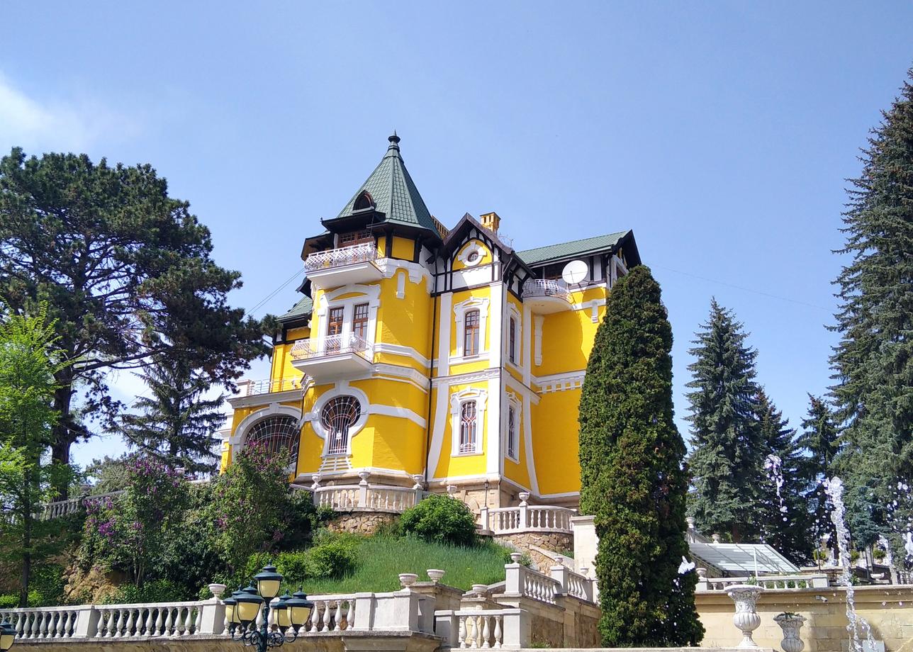 Организовано всё чётко. Никаких накладок.