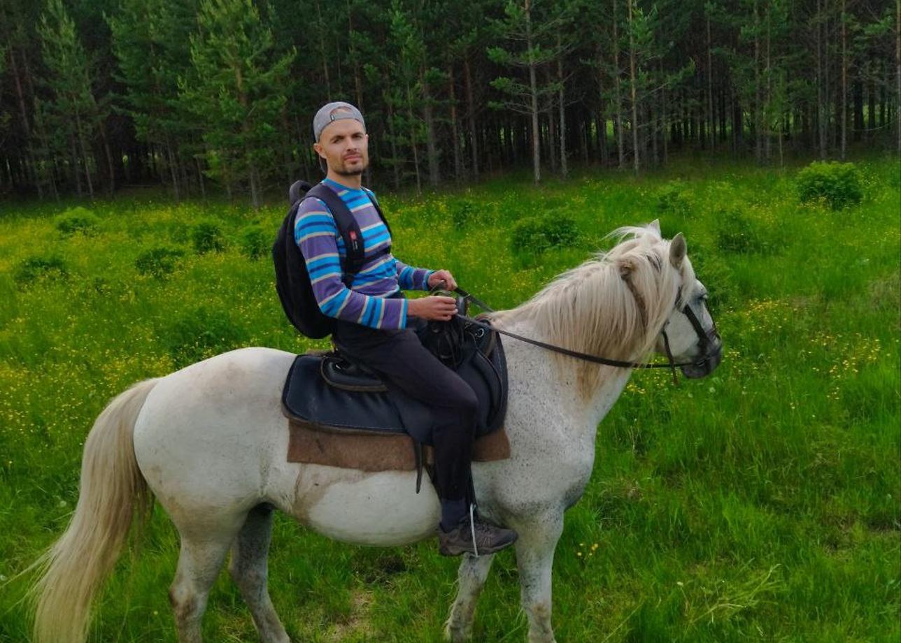 Сотрудники из Большой Страны сопровождали на всех этапах тура - от его поиска и до просьбы