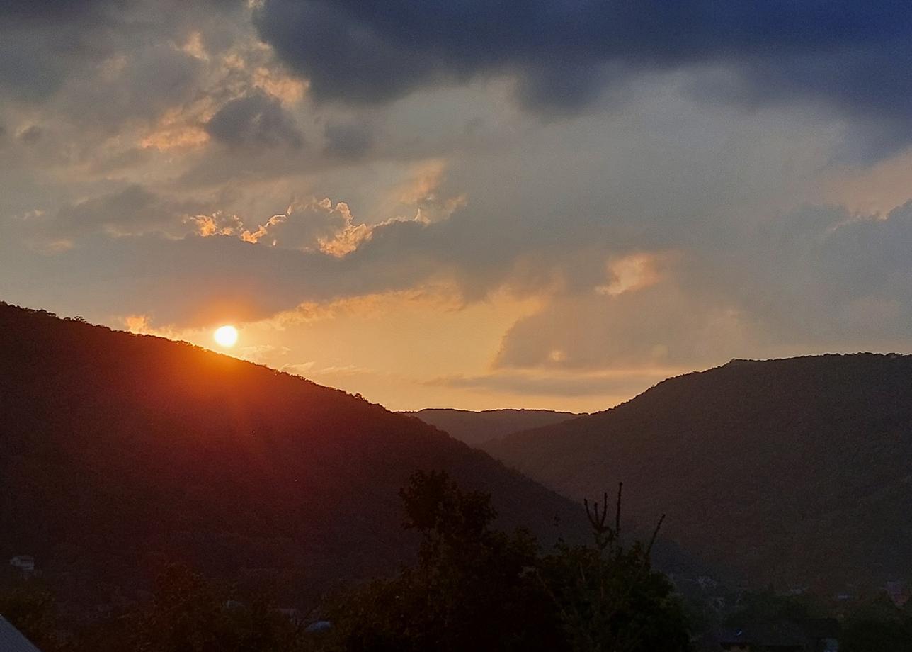 Интересный и познавательный тур. Спасибо за впечатления! А мелкие недостатки однозначно забудутся:)